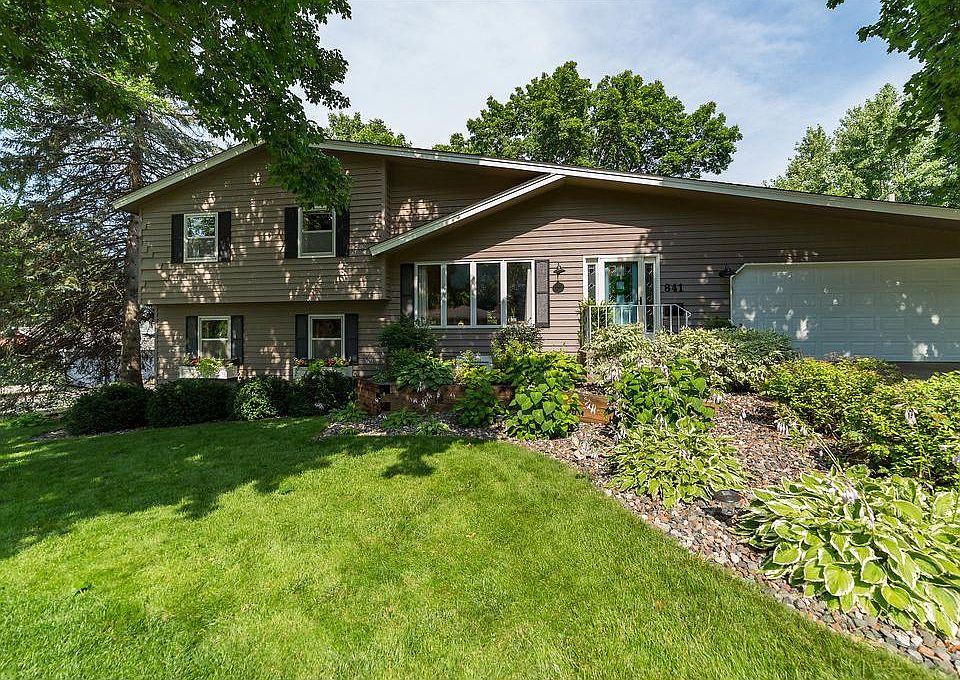 1st image of 841 Eastwood Ln