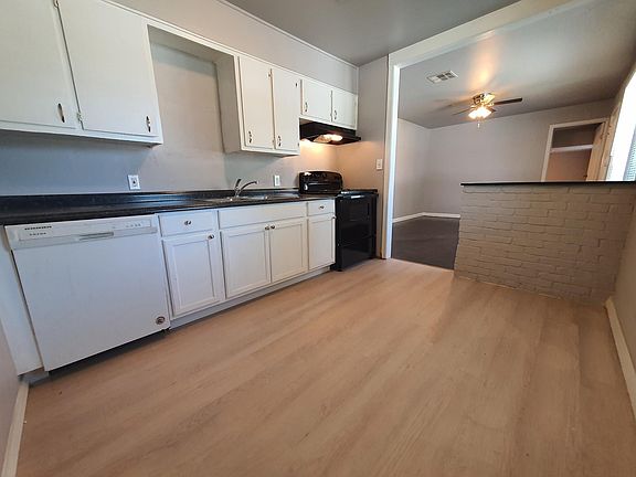 4th image of 2232 Hasley Dr