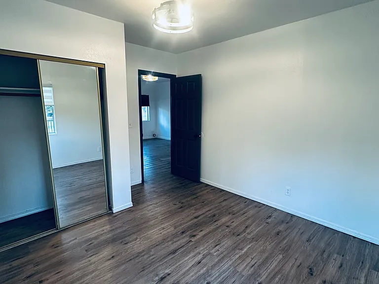 531 Haggin Ave #B — Photo 19