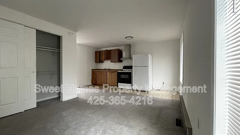 Studio, 1.0 bath, 528 sqft, $1,200 — Photo 2