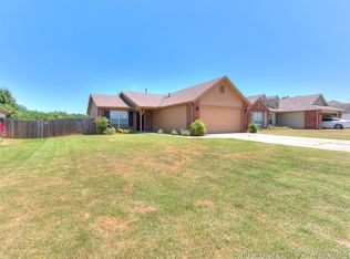 9151 Freedom Ave, Sapulpa, OK 74066
