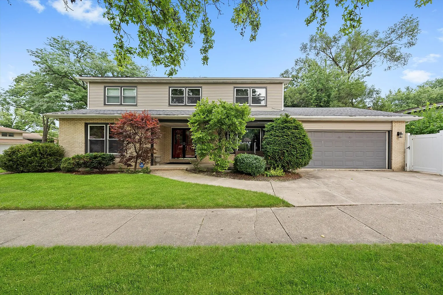 1037 Central Park Ave photo 1