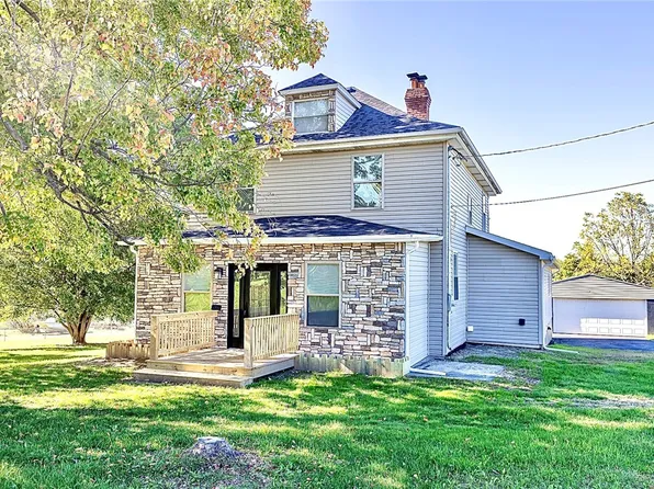 1435 Connellsville Rd, Lemont Furnace, PA 15456