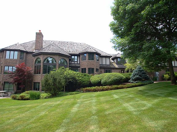 2nd image of 2850 W Deer Creek Ct