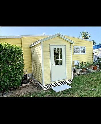 3rd image of 26305 Colony Rd
