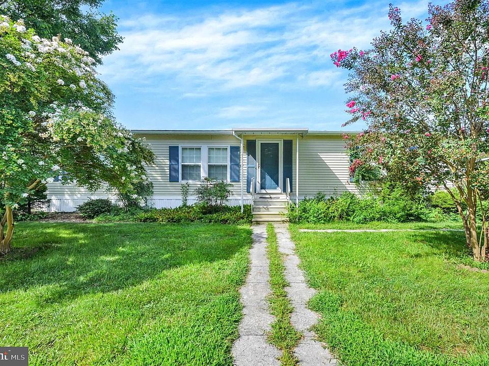 1st image of 64 Park Ln