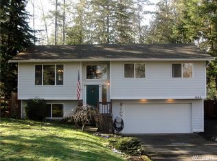 1664 Spruce Ridge Dr, Camano Island, WA 98282