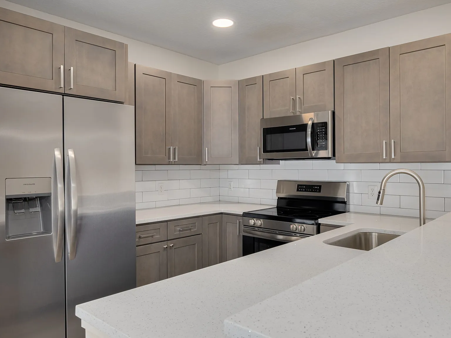 3 bed, 1508 sqft, $2,000 — Photo 3