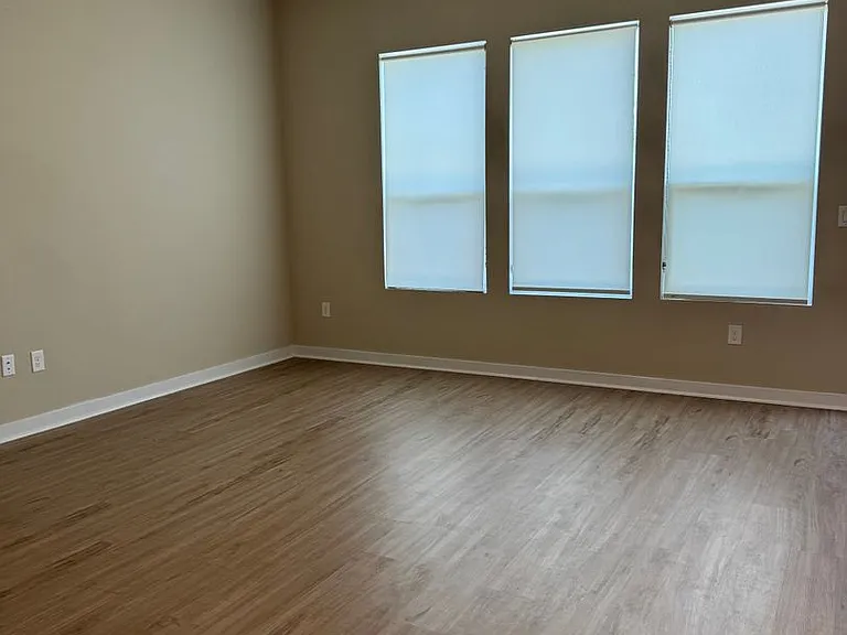 15009 Casbah Dr — Photo 5