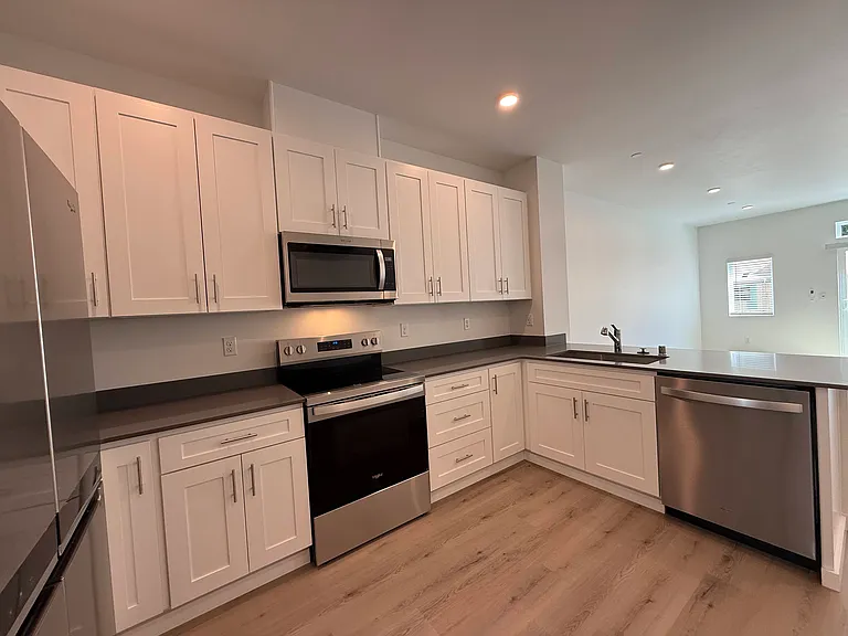 16830 20th Ave W #G4 — Photo 9