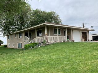 7762 Road R.5 SE, Warden, WA 98857