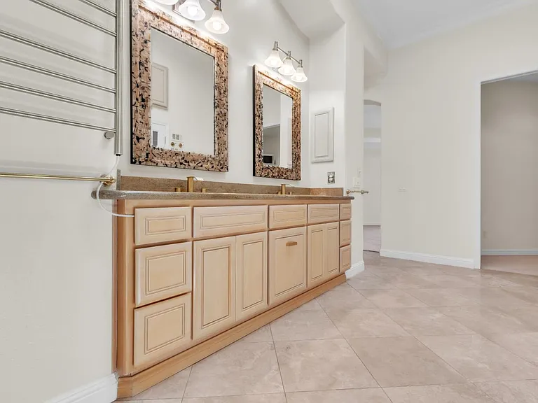 5237 Sunridge Dr — Photo 36