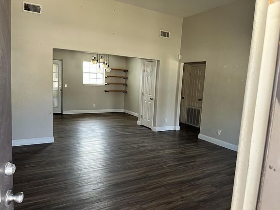 2nd image of 312 School St