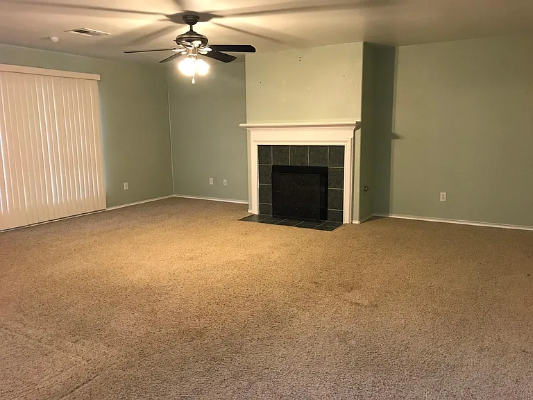 1540 Collindale Dr — Photo 12