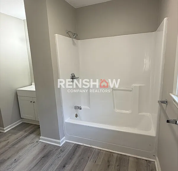 68 Royal Oaks Pl — Photo 34