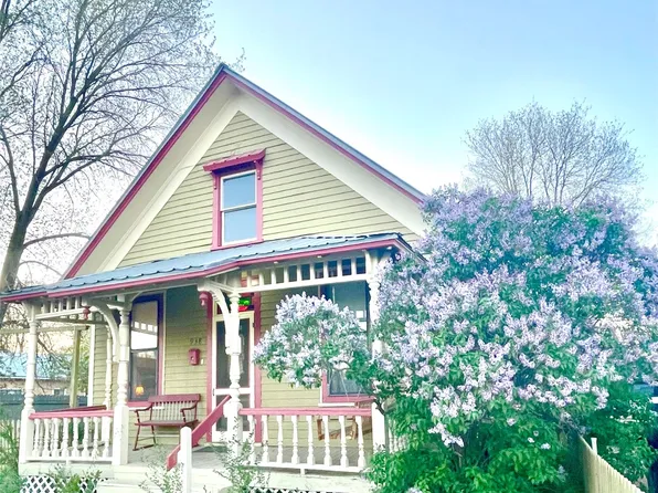 938 Tilden St, Las Vegas, NM 87701