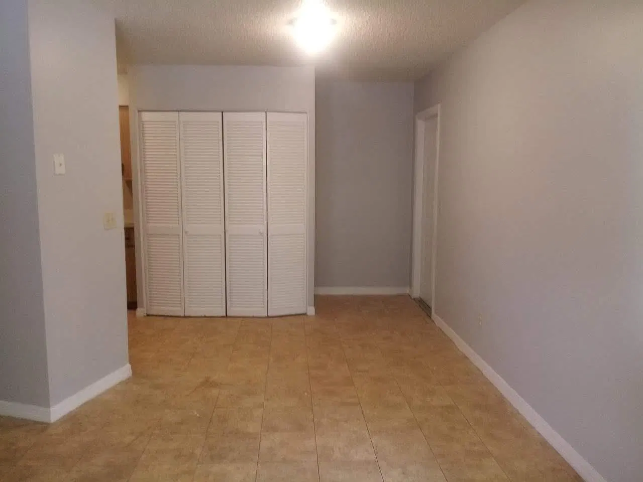 1618 Druid Rd — Photo 2