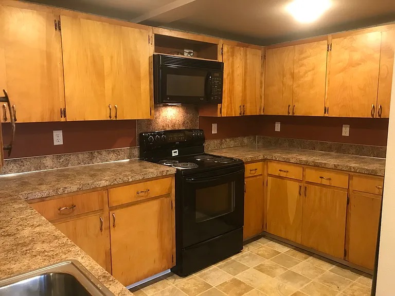 17398 Allen Rd #A — Photo 5