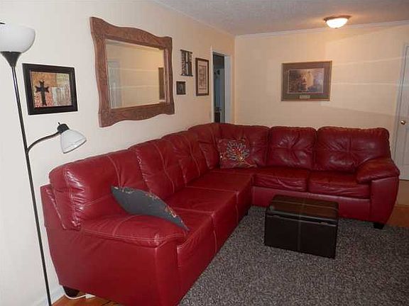 4th image of 2302 Arroyo Dr