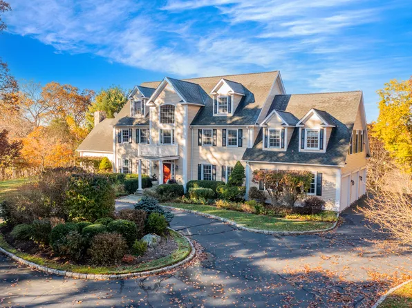 68 Goodridge Road, Redding, CT 06896