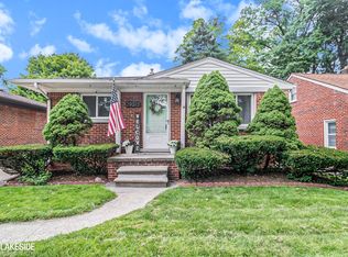 29313 Edward Ave, Madison Heights, MI 48071