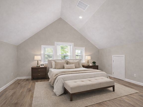 4th image of 354 Hoyt Ave Floor 2