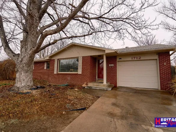 1712 N Belmont Pl, Garden City, KS 67846