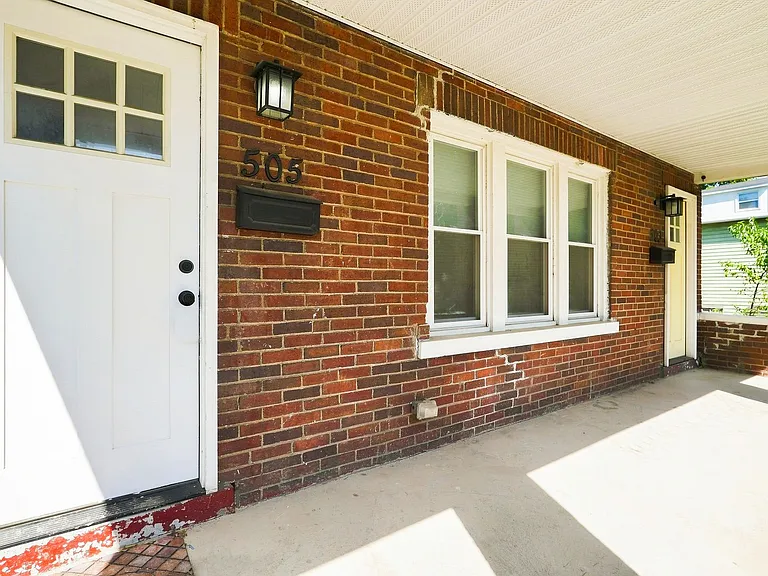 503-505 Berkeley Rd — Photo 2