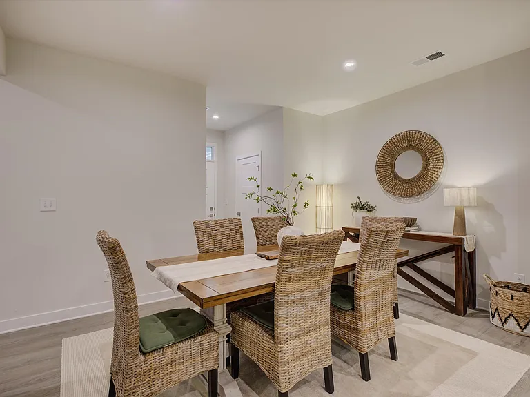 6377 Ashton Park Dr — Photo 4