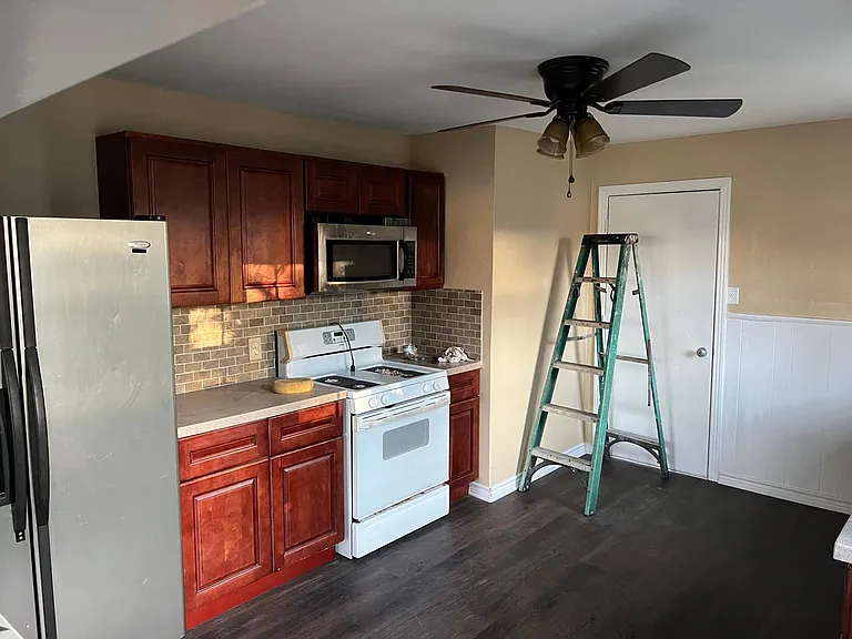 1509 Main St #HOUSE — Photo 7