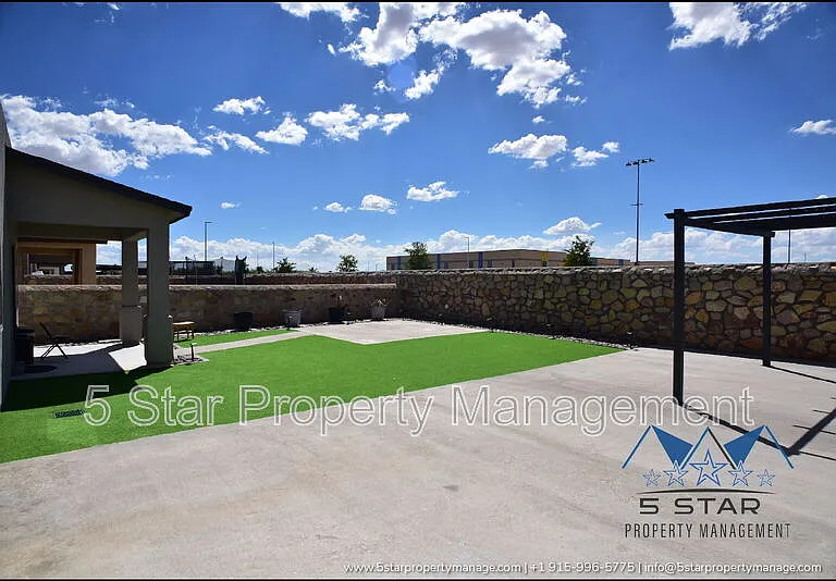 3545 Essence St — Photo 44