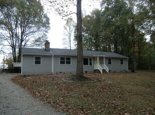 1622 Oak Ln, Powhatan, VA 23139