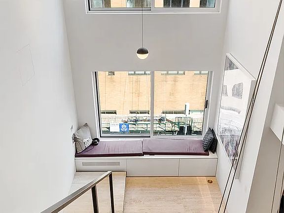 4th image of 170 E 87th St #8-E