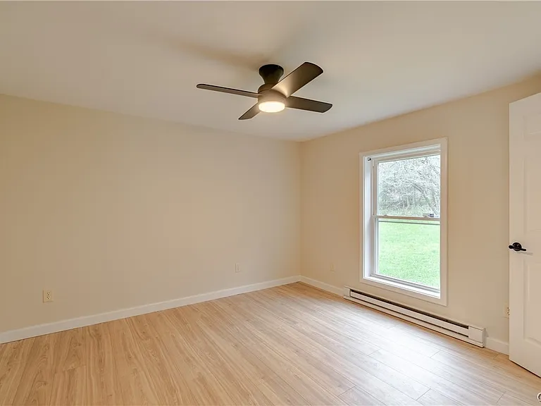 6082 Reservoir Rd — Photo 14
