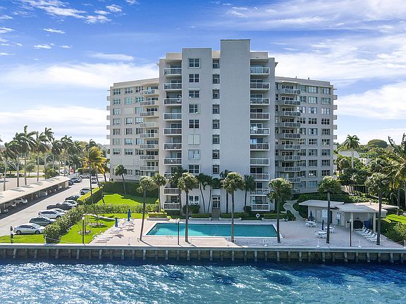 3rd image of 2600 N Flagler Drive #512