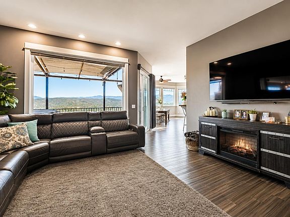 4th image of 17535 Meadow View Drive