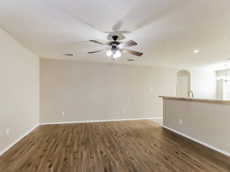 330 Harbor Mist Dr — Photo 5
