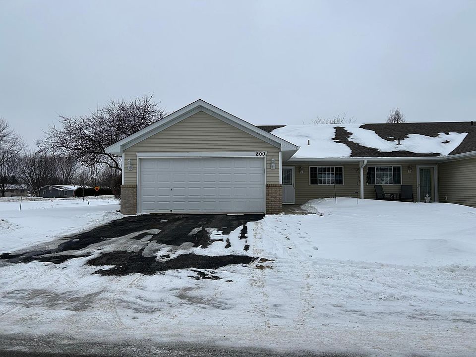 1st image of 800 Greensview Ct NW
