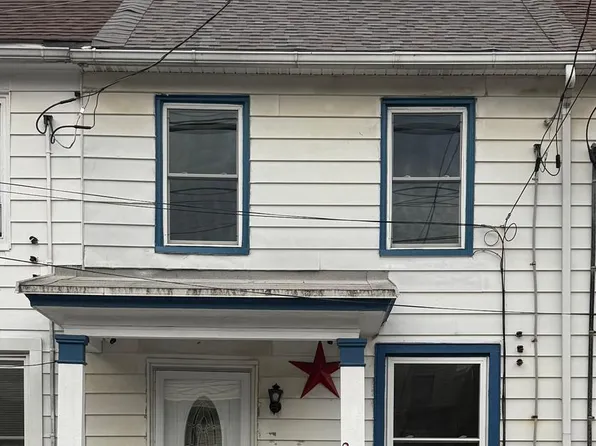 255 N Spring St, Middletown, PA 17057