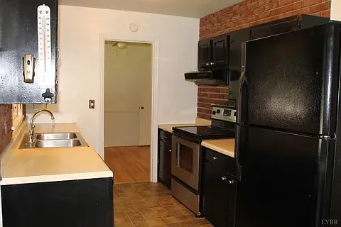 4520 Oakdale Dr — Photo 4