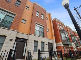 1426 S Halsted St #7, Chicago, IL 60607