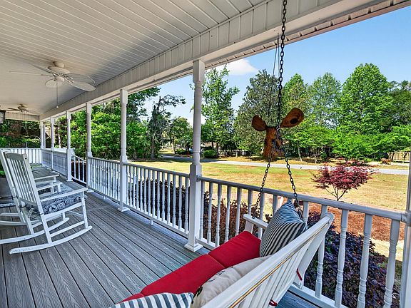 4th image of 1602 Royal Oak Circle