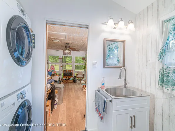 64 Adriatic, Waretown, NJ 08758