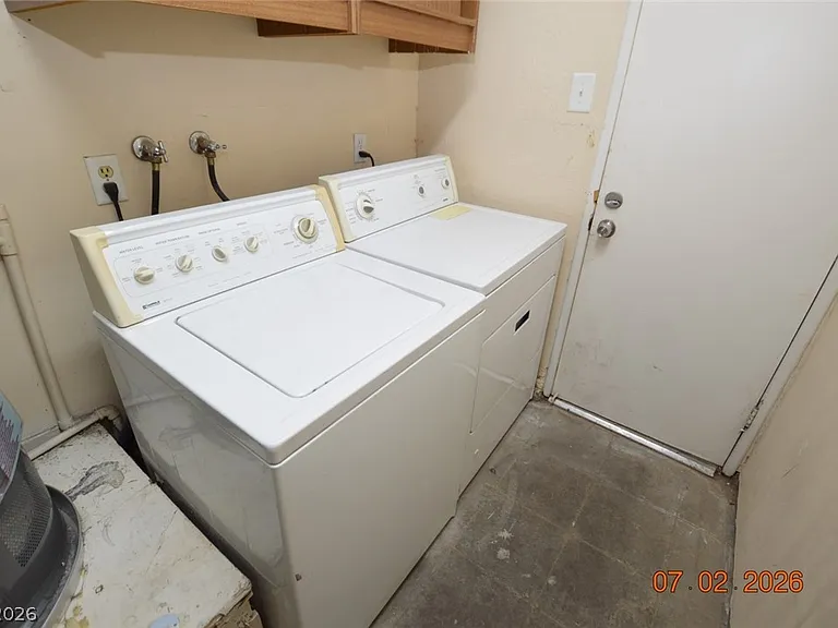 6543 Barbary Cir — Photo 15