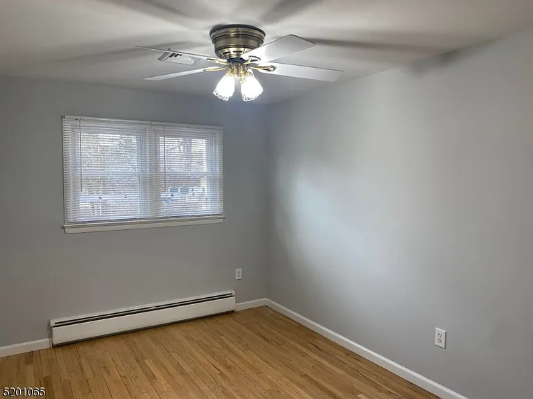 694 Foothill Rd — Photo 11