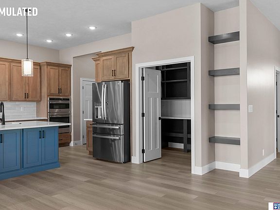 3rd image of 10309 77th St
