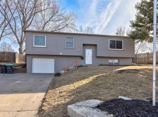 2411 N 190th Cir, Elkhorn, NE 68022