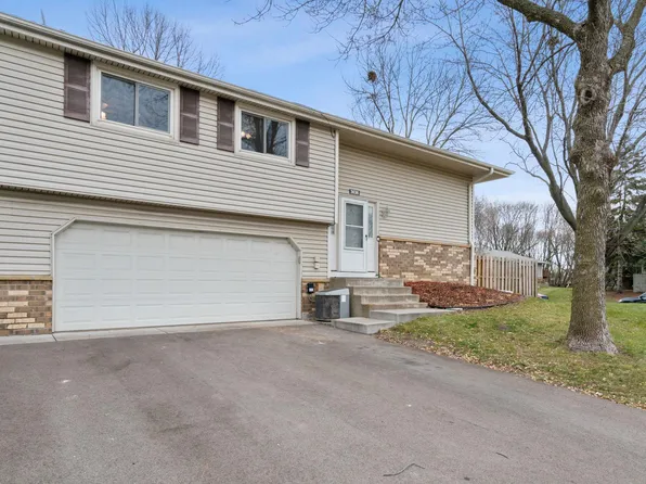 3636 Denmark Ave, Eagan, MN 55123