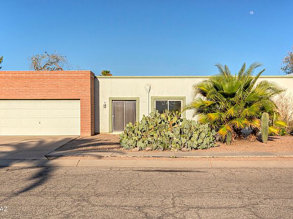 3rd image of 401 E Placita Del Venado
