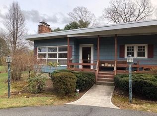 62 Sybil St, Walpole, MA 02081